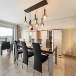 Penthouse In Near The Appartement *