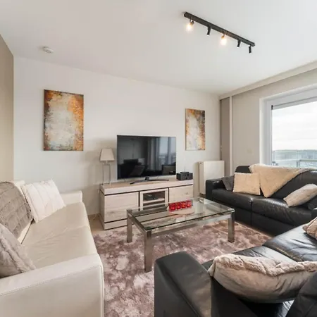 شقة Penthouse In Near The بلانكنبرخ