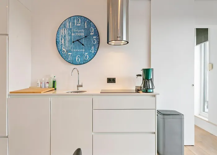 Apartment Penthouse In Near The