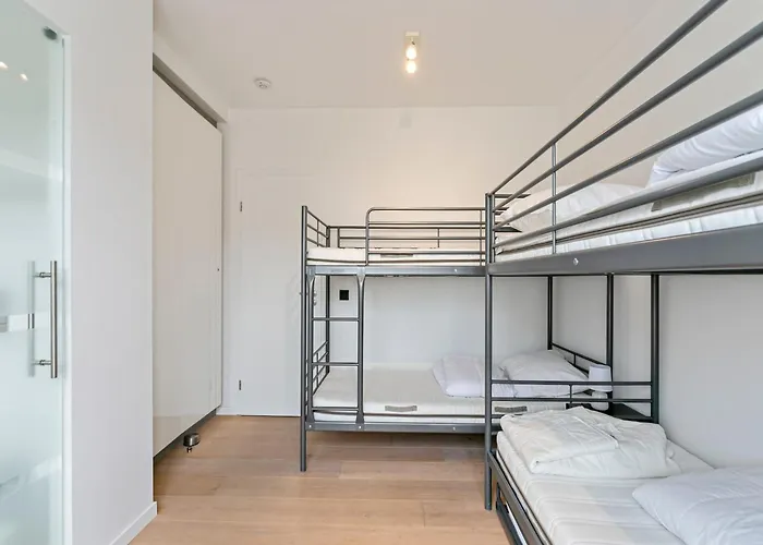 Penthouse In Near The Apartment *